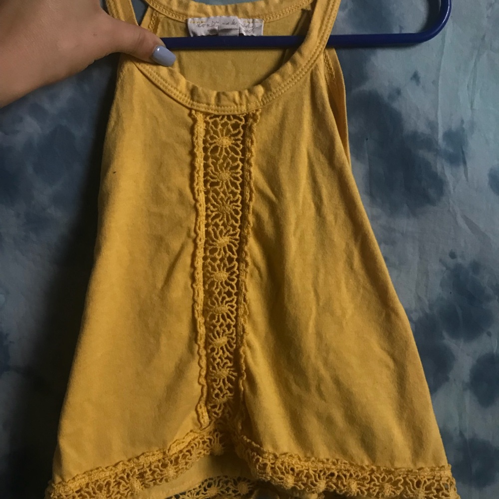 Yellow top